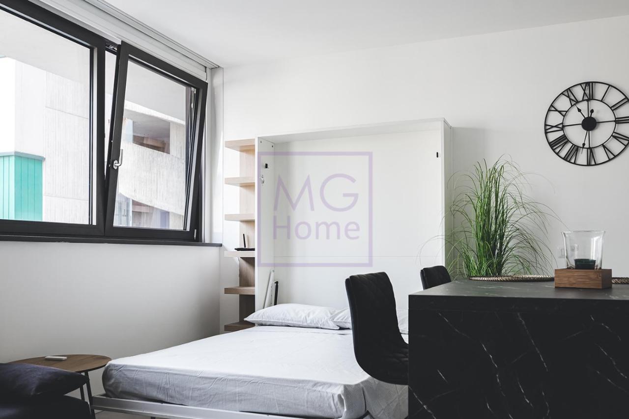 Mg Primula Apartment Милано Екстериор снимка